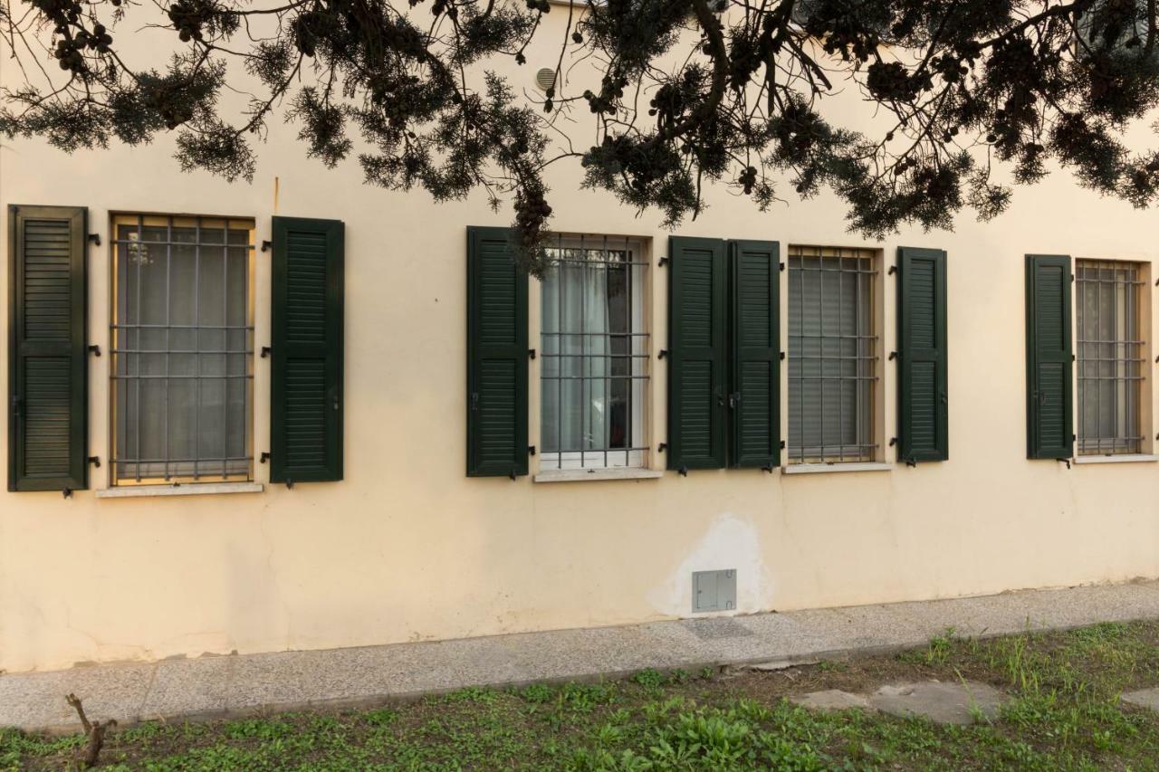 La Rosa Apartment Ferrara Exterior foto